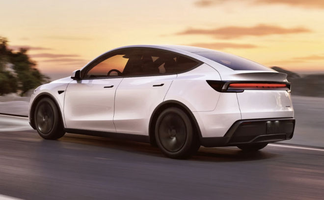 Tesla Model Y Long Range AWD Juniper 2025
