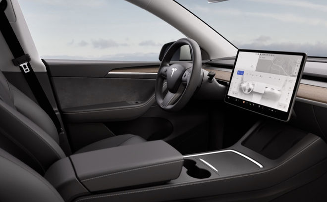 Tesla Model Y Long Range RWD 2024