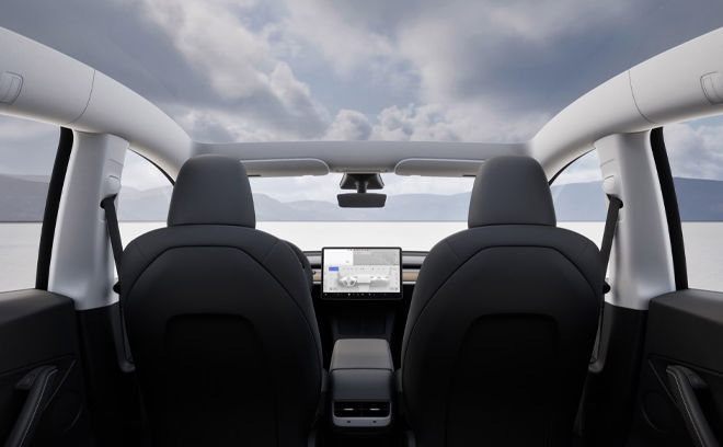 Tesla Model Y Long Range RWD 2024